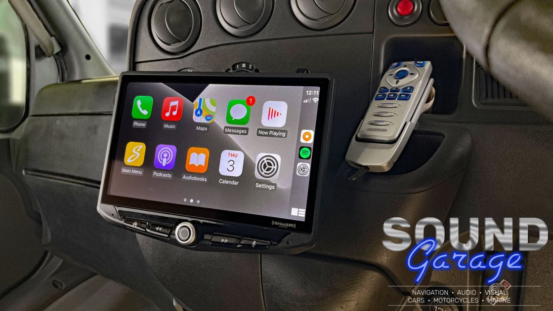Iveco_Daily_Stinger UN1810 HEIGH10_10-inch Apple CarPlay/Android Auto/Receiver