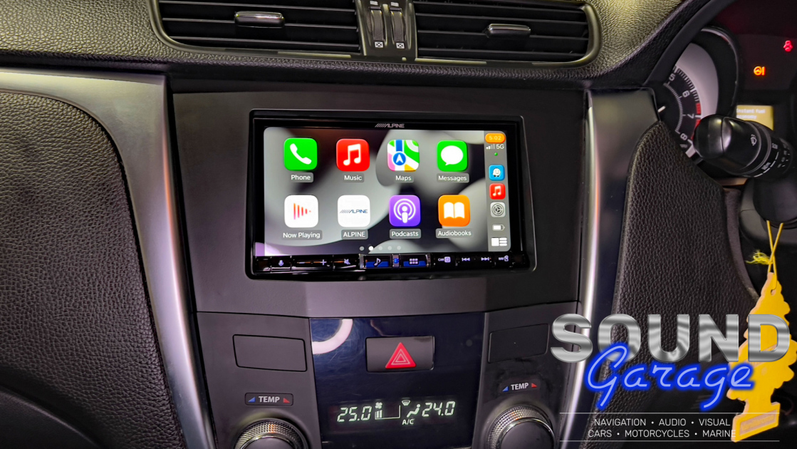 Suzuki Kizashi_Alpine iLX-507A Apple CarPlay/Android Auto/DAB+ Receiver